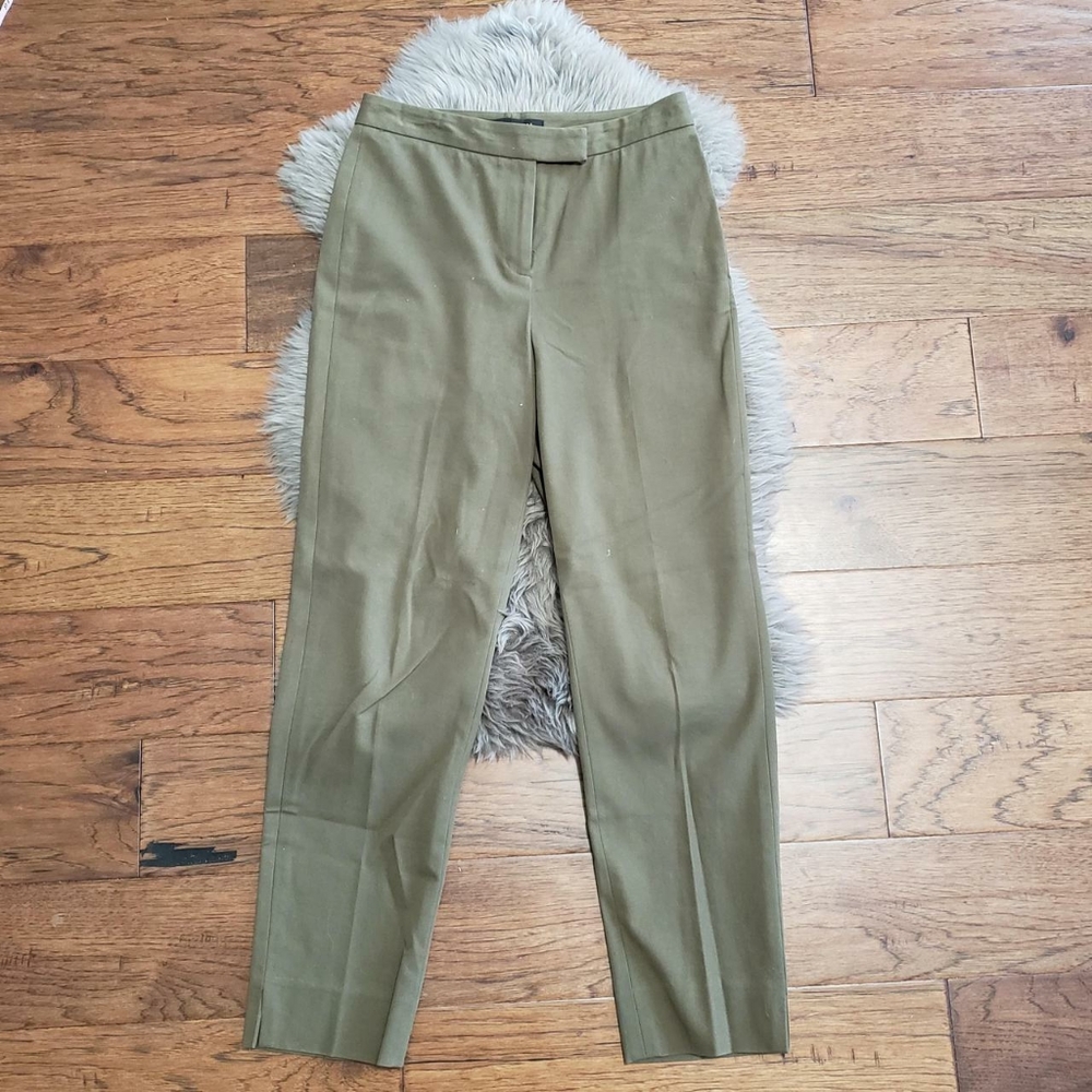 Anne Klein Size 2P Olive Pants